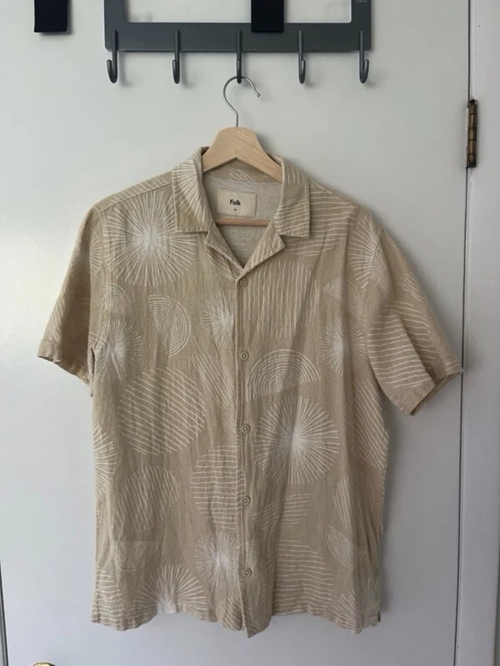 Folk Beige Short-Sleeve Button-Down with White Sunburst Print